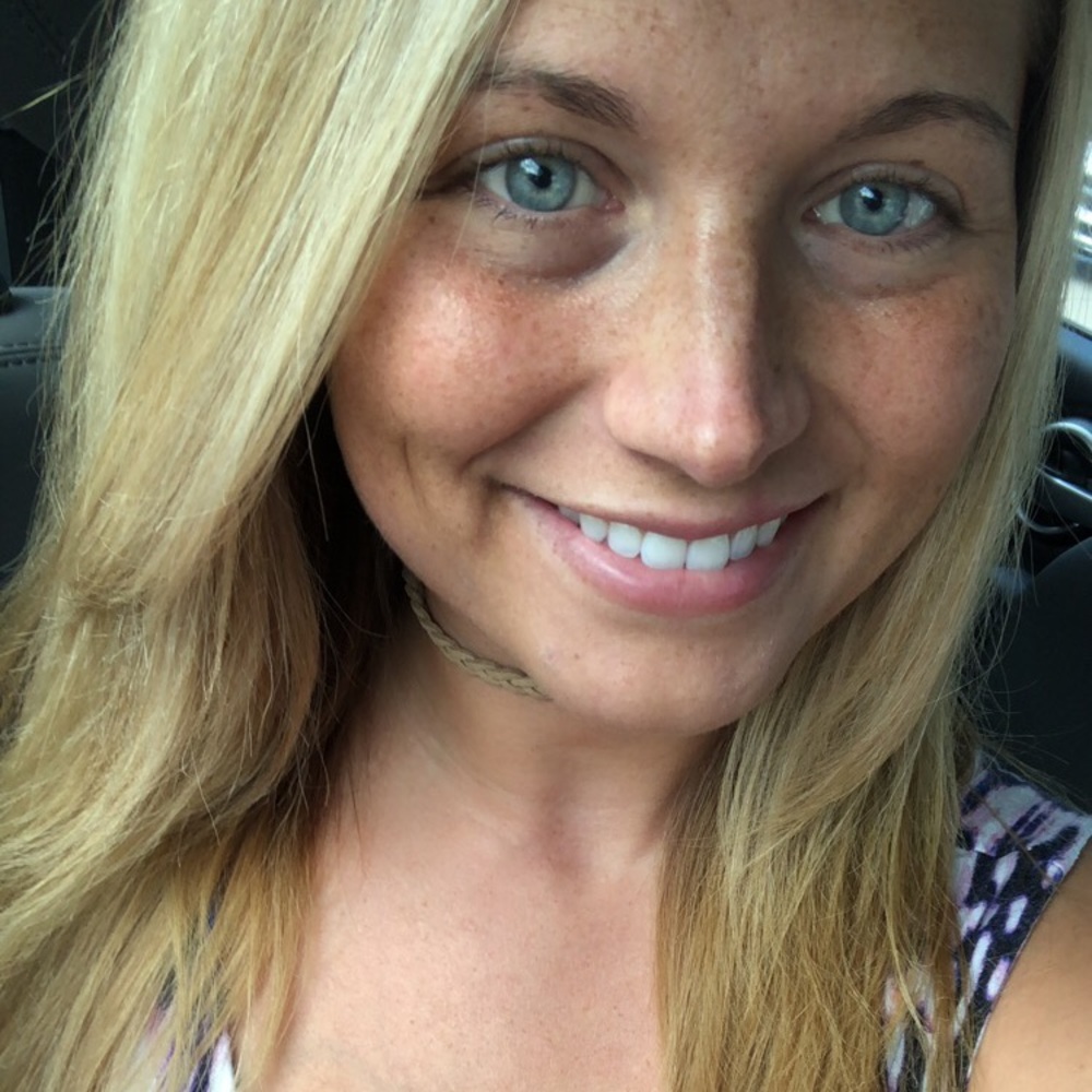 Meet your Posher, Alicia
